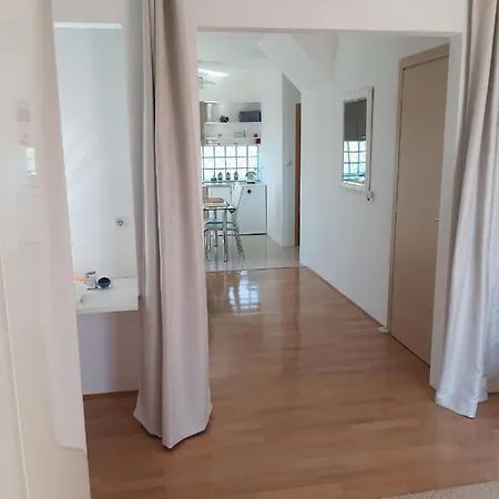 Apartmani Sruk Sukošan Extérieur photo