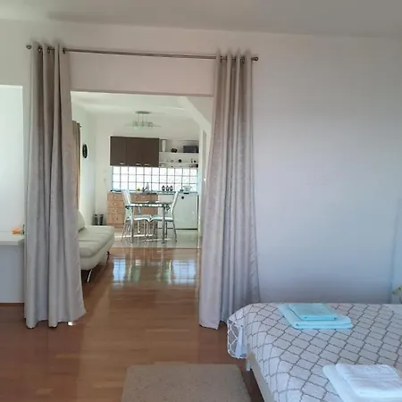 Apartmani Sruk Sukošan Extérieur photo