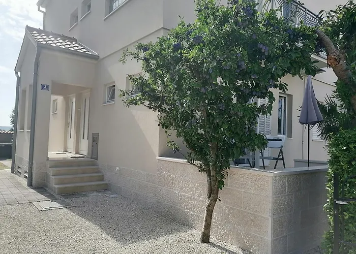 Apartmani Sruk