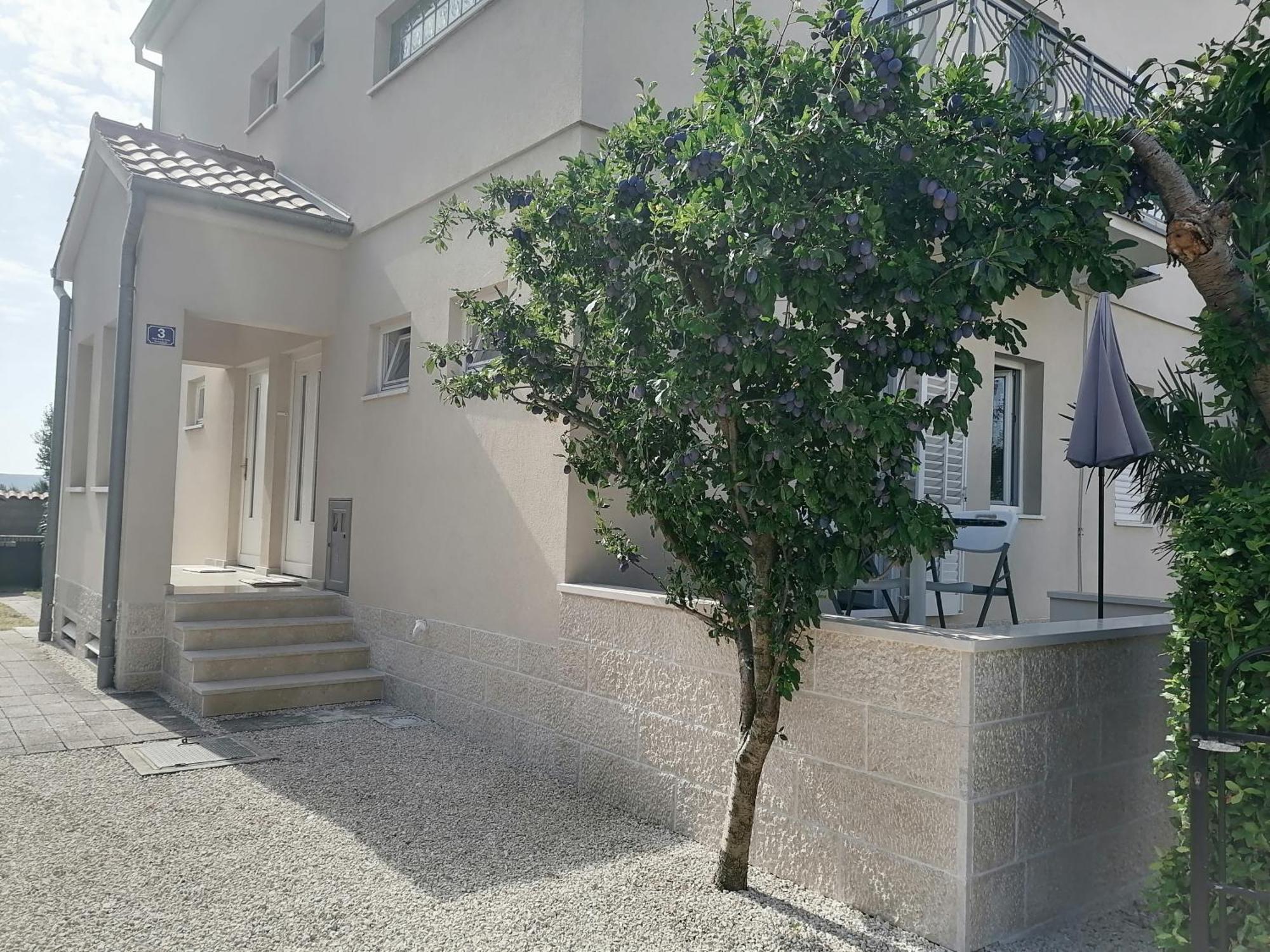 Sruk Appartement Sukošan